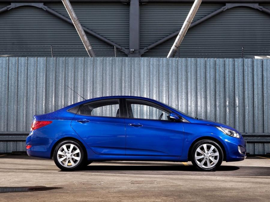  Hyundai Accent Sedan 2011 года  (AU) (фото 5 из 9)